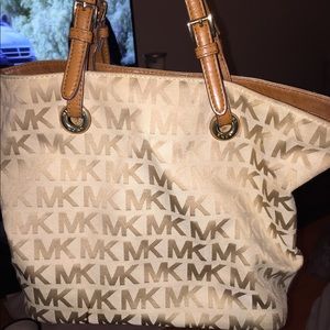 Michael Kors purse